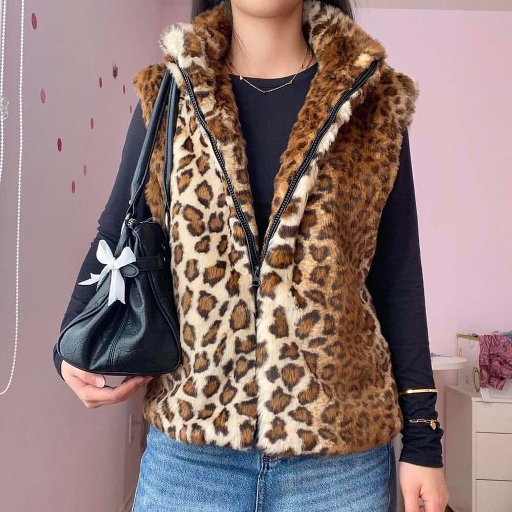 2000s leopard print faux fur vest